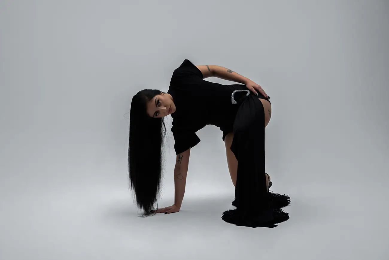 Lourdes Leon stuns as the face of David Koma's first campaign for Resort 2025 Lourdes Leon stuns as the face of David Koma's first campaign for Resort 2025